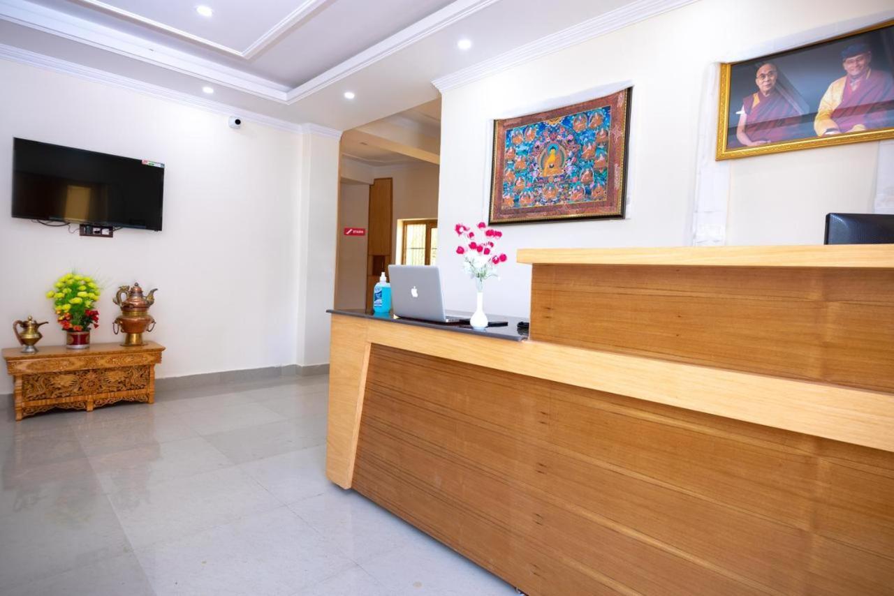 The Nangsay Hotel 레 외부 사진
